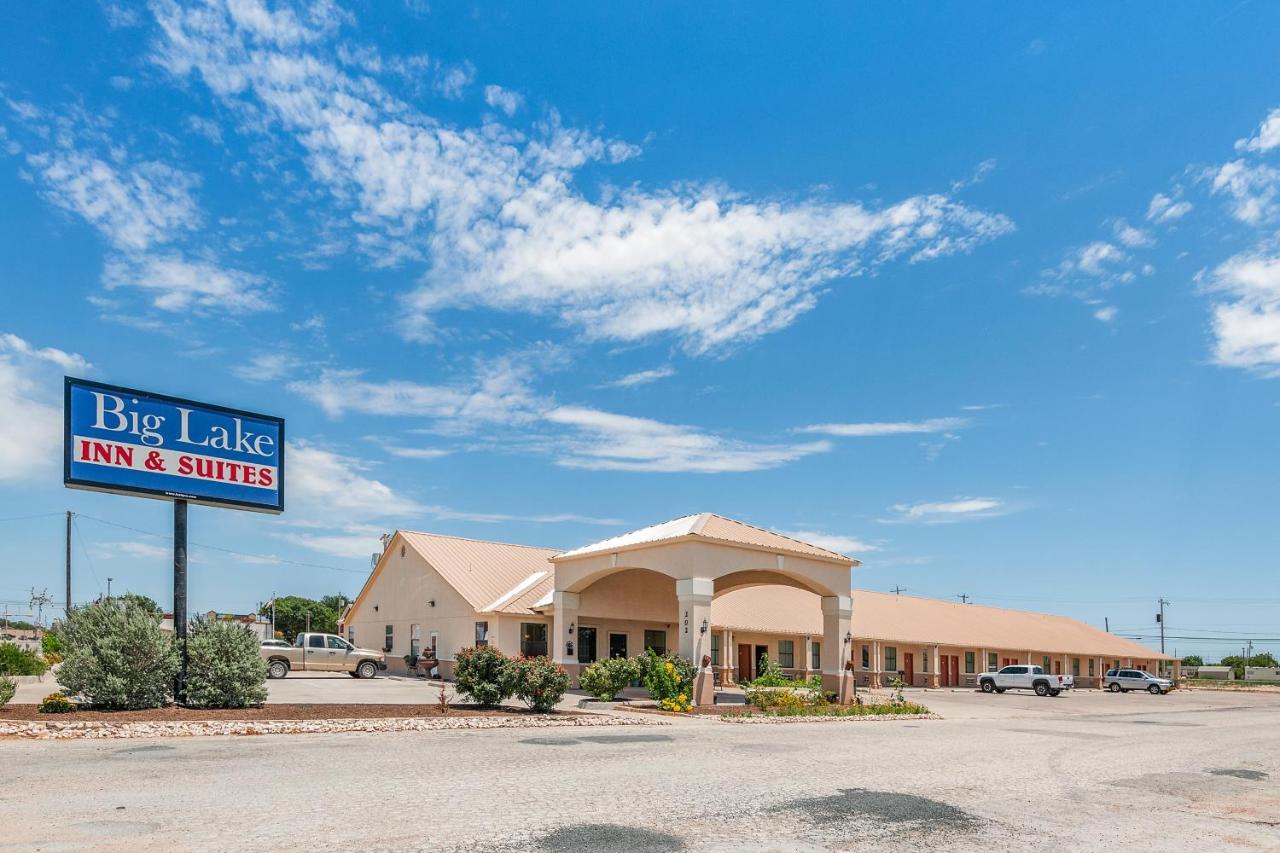 Big Lake Inn And Suites エクステリア 写真