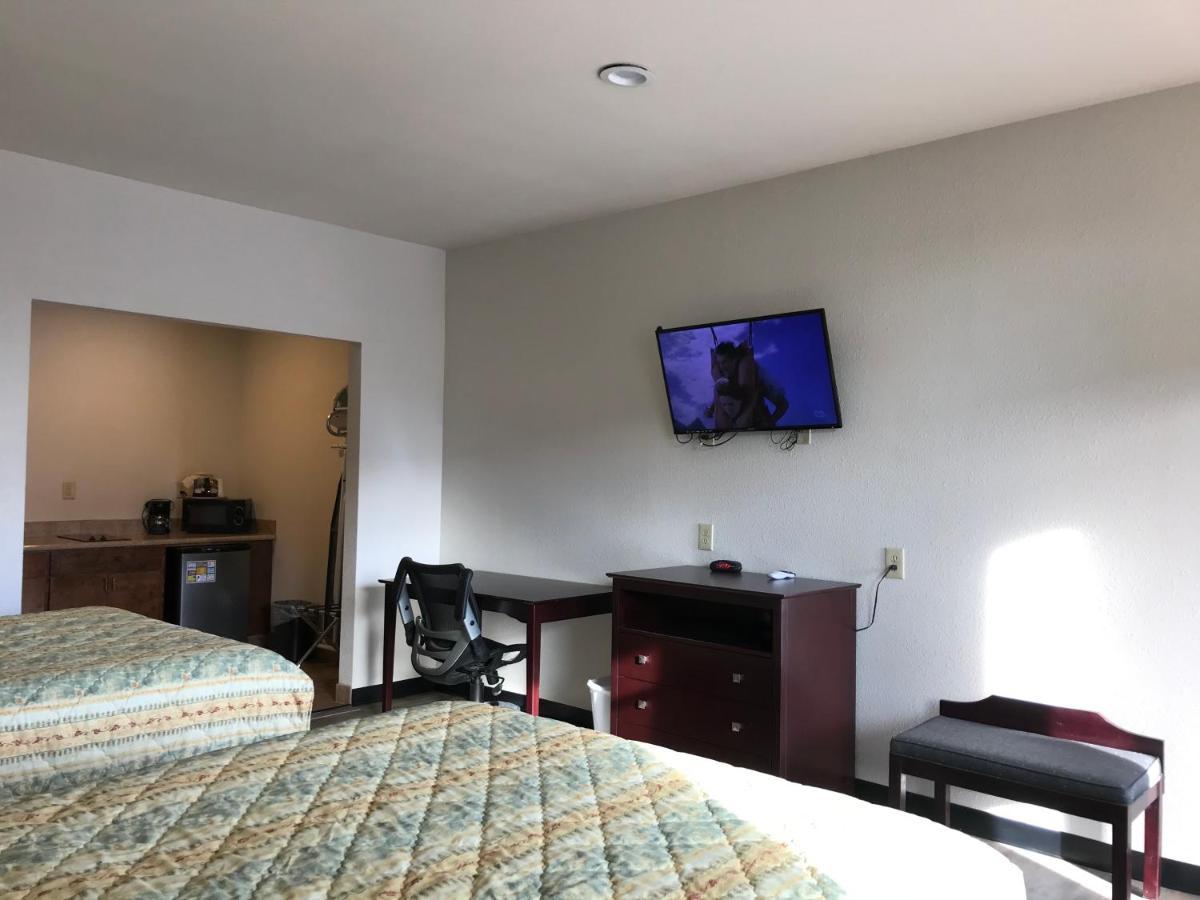 Big Lake Inn And Suites エクステリア 写真